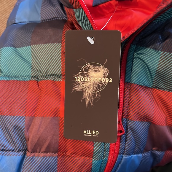 🌸New Land’s End Down Vest 600 Puffer Responsible Down Size Medium Plaid - Picture 8 of 8